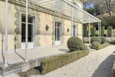Propriété d'exception et de prestige (entièrement rénovée)